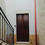 Ch Guest شقة فرنولي